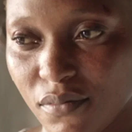 Nadine  Ndebo