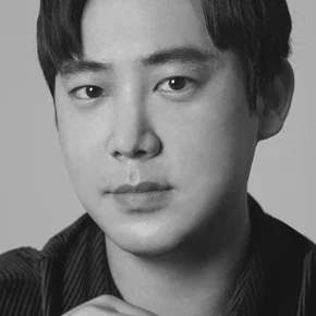 Photo star :  Kang Tae-woo