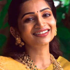 Photo star :  Nakshathra Nagesh