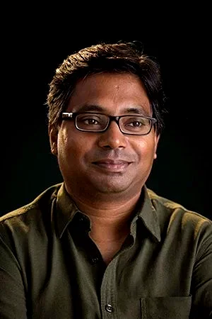  Raj Kumar Gupta