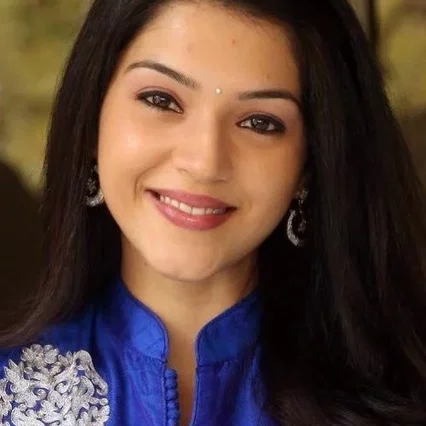  Mehreen Pirzada