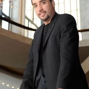  Richard Bernstein