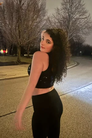  Kylie Rose Collins photo