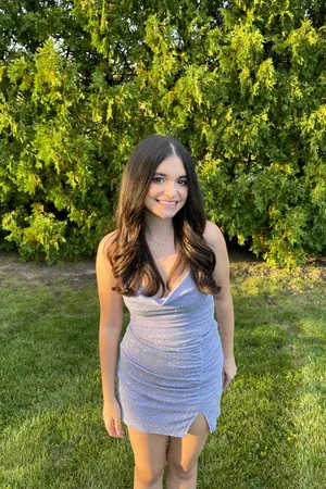 Carly Carafiol photo
