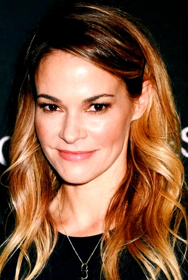 Leisha Hailey