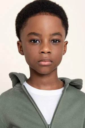  Aaron Kingsley Adetola photo