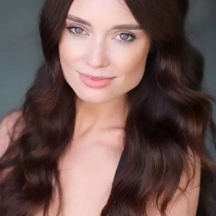  Mallory Jansen