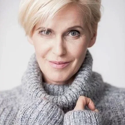  Ināra Slucka