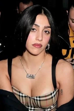  Lourdes Leon photo