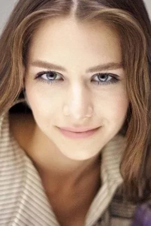 Ezgi Asaroglu