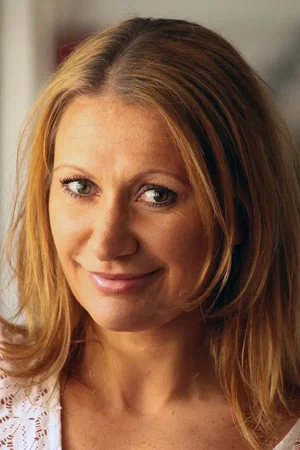 Angelika Niedetzky photo