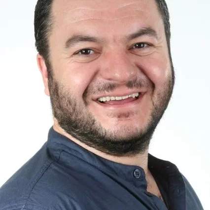  Çağlar Çorumlu