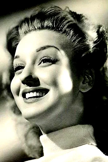 Ann  Savage