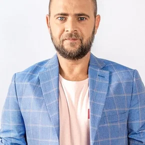 Photo star : Cosmin  Selesi