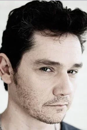  Avi Grainik photo