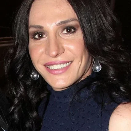  Mina Orfanou
