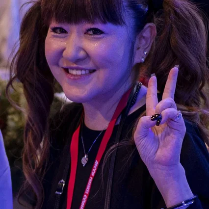  Mika Kanai