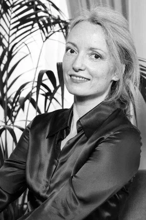  Clairemarie Osta photo