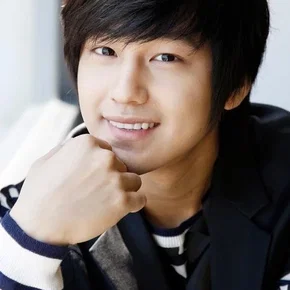 Photo star :  Kim Bum