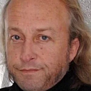  Levi Henriksen