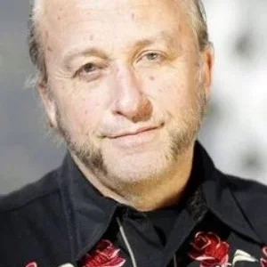  Levi Henriksen
