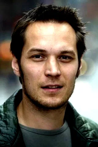 Aleksi Salmenperä 