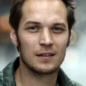 Photo star : Aleksi Salmenperä 