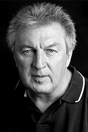  Jacek Różański