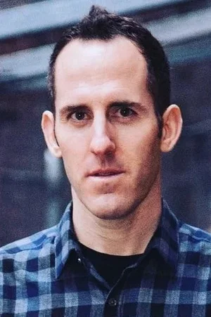  Chuck Comeau  photo