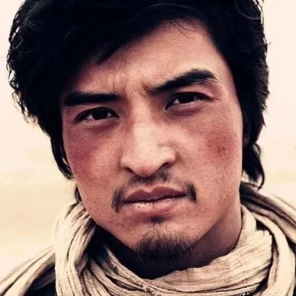  Tumenbayaer