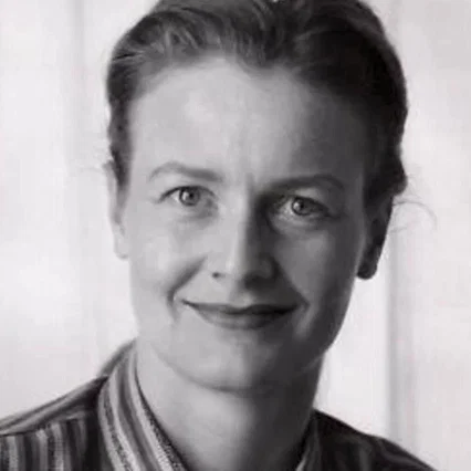  Cate Bauer