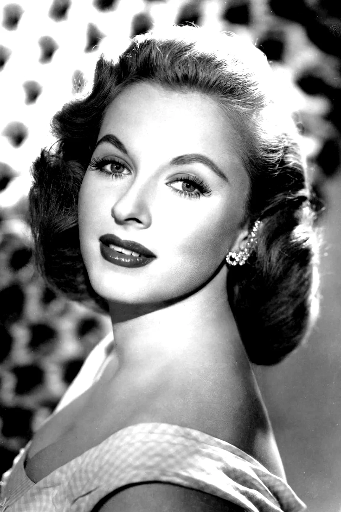  Mary Costa