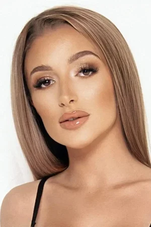  Natasha Tosini photo