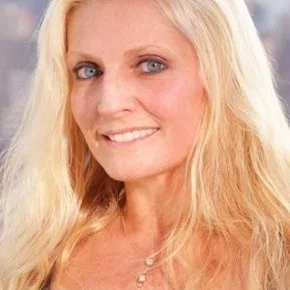Photo star :  Carol Levy
