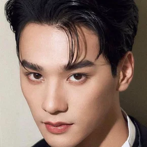 Photo star :  Keng Harit Buayoi