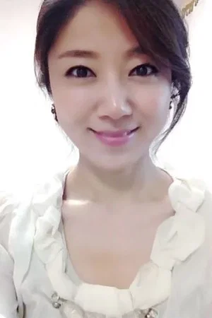  Sa Moon-young