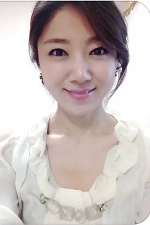  Sa Moon-young photo