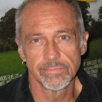  Brett Hudson
