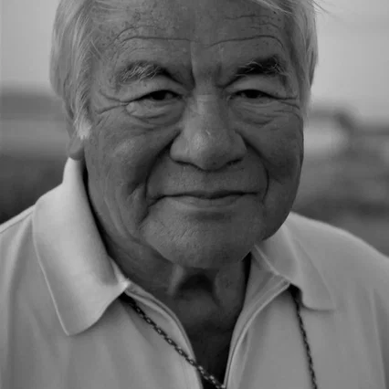  Jimmy T. Murakami