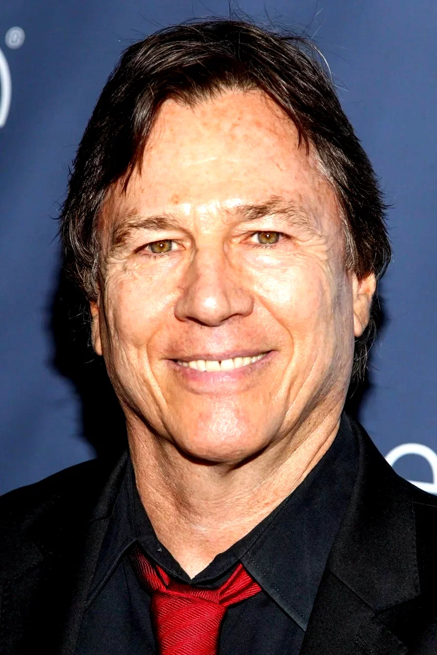  Richard Hatch