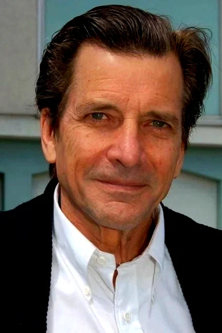  Dirk Benedict