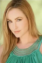  Aimee Brooks