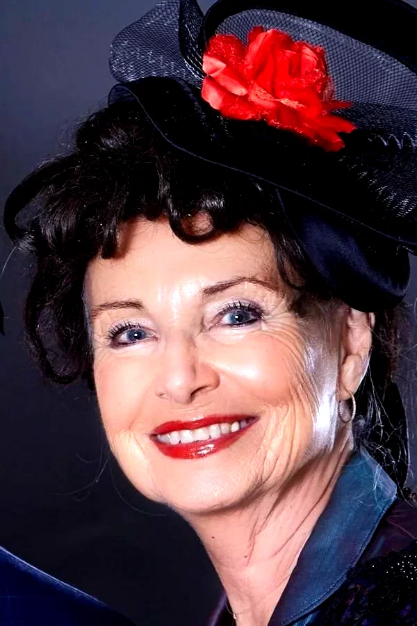  Kirsten Vaupel