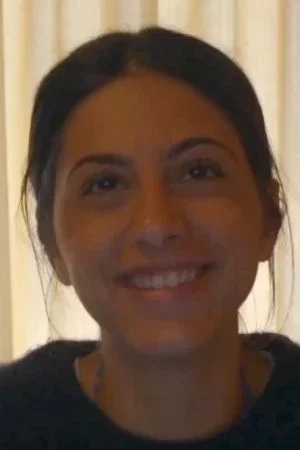  Camille Shooshani