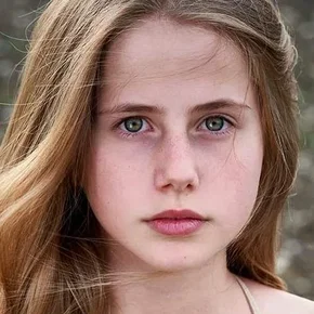 Photo star :  Felizia Trube