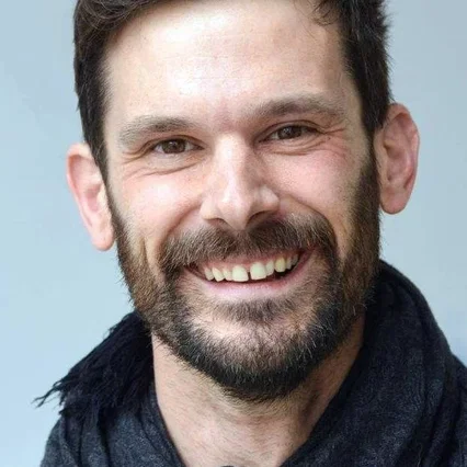  Eric Chapuis