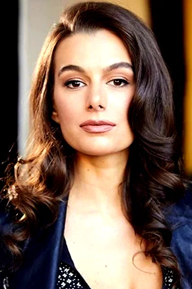  Marikah Cunningham