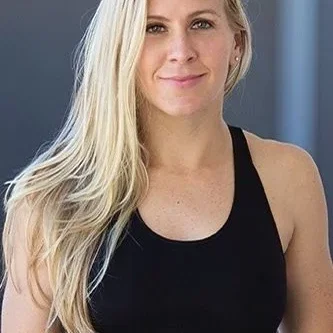  Janelle Beaudry