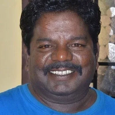  Crane Manohar