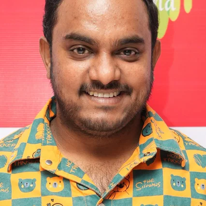  Adithya Kathir